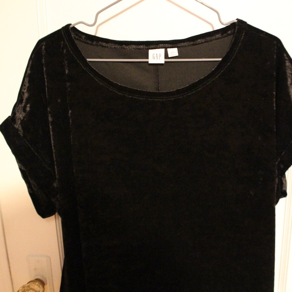 Black Velvet Top - Picture 3 of 6